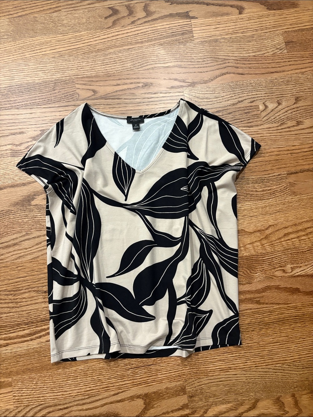 Ann Taylor V-Neck Blouse